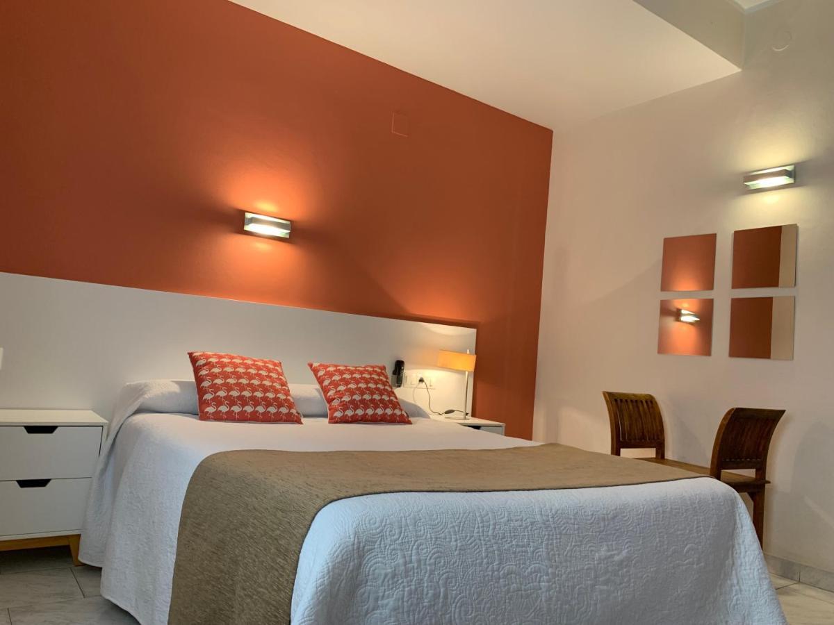 Hotel Restaurant Llansola Sant Carlos de la Ràpita